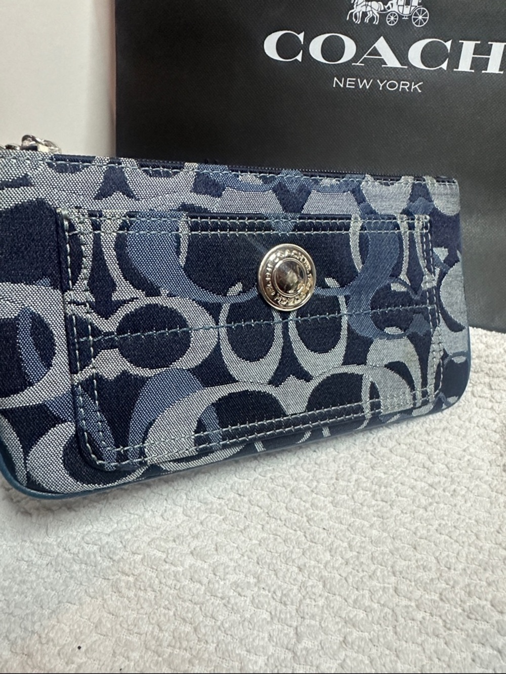 Coach optic Blue Signature Jacquard Zip wristlet